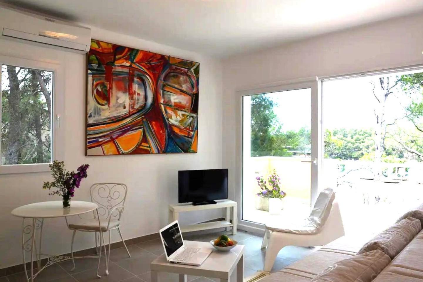 Lili Sunset Apartman Stari Grad  Kültér fotó