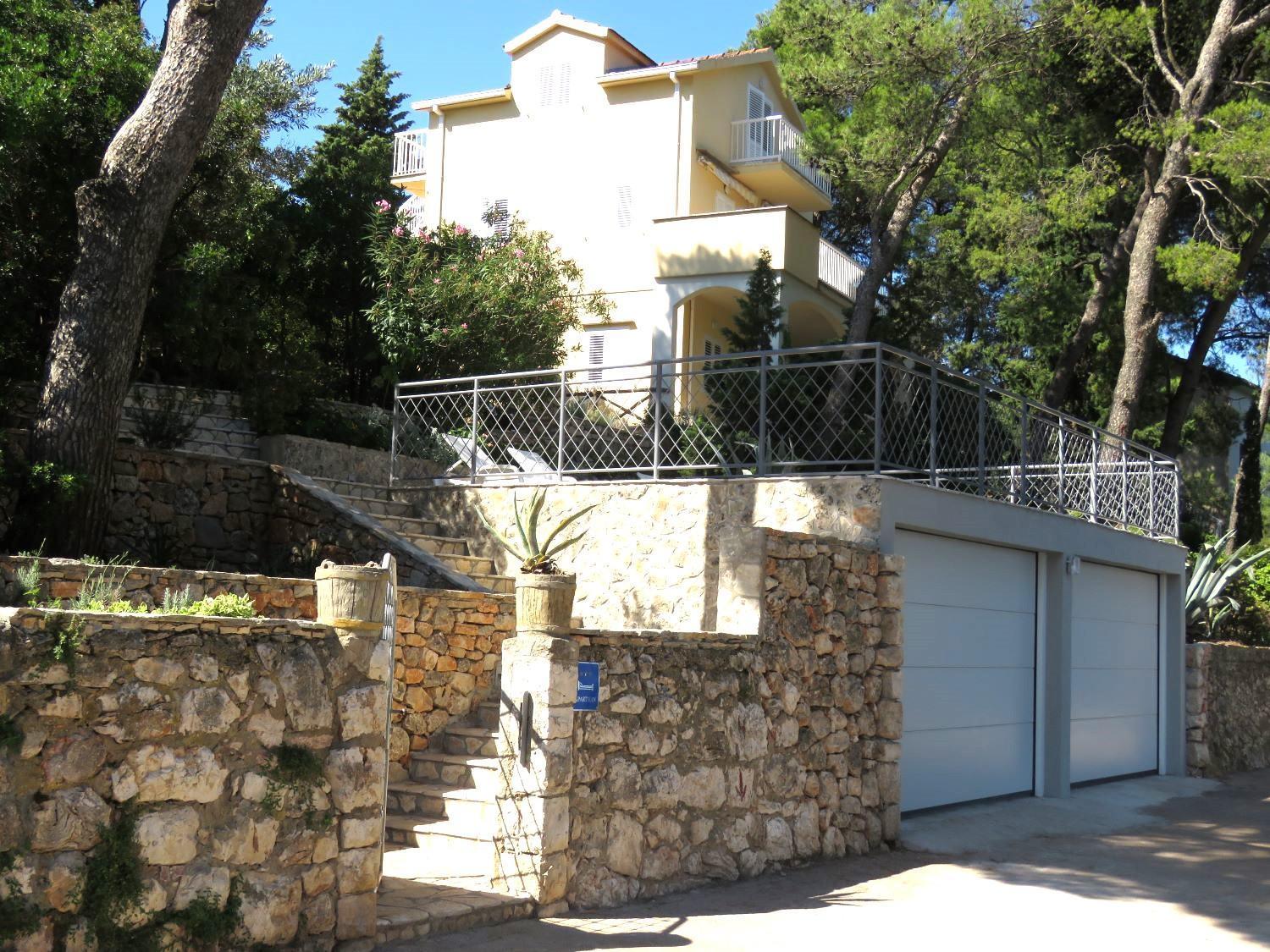 Lili Sunset Apartman Stari Grad  Kültér fotó