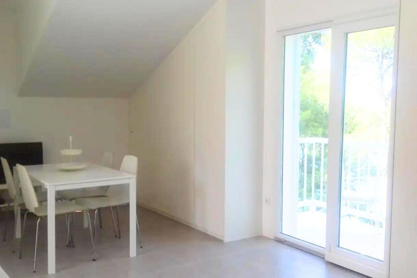 Lili Sunset Apartman Stari Grad  Kültér fotó